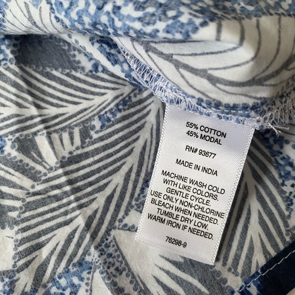Liz Claiborne Womens Short Sleeve Shirt Button-down Dress Blue Tropical size M - Picture 8 of 9